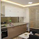 Aparthotel Zara Palas Otel *