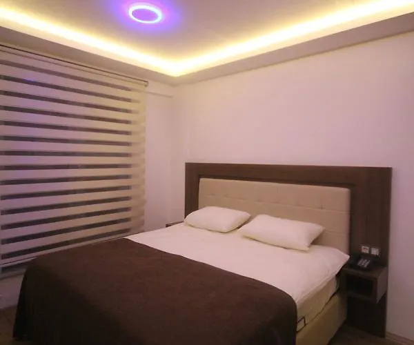 Zara Palas Otel * Zara