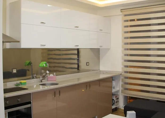 Aparthotel Zara Palas Otel *